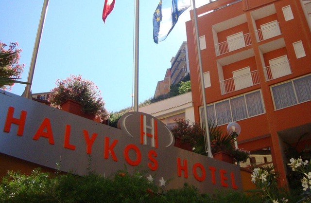 Halykos Hotel
