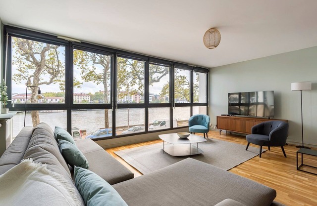 Hamac Suites - Quai des étroits - Vue sur Saône
