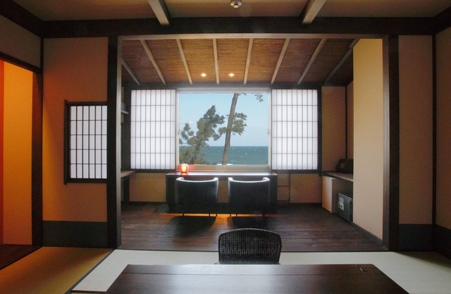 Hamachiyokan A Japanesemodern Koigatarinoma where you can see Ise Bay/Ise Mie