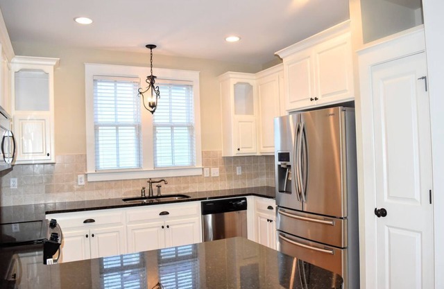 Hammonds Ferry Oasis - Masters Rental