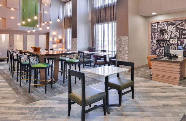 Hampton Inn & Suites Altoona-Des Moines