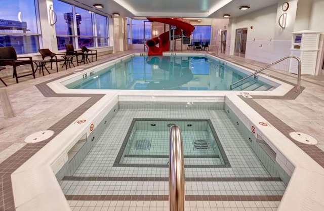 Hampton Inn & Suites by Hilton Grande Prairie