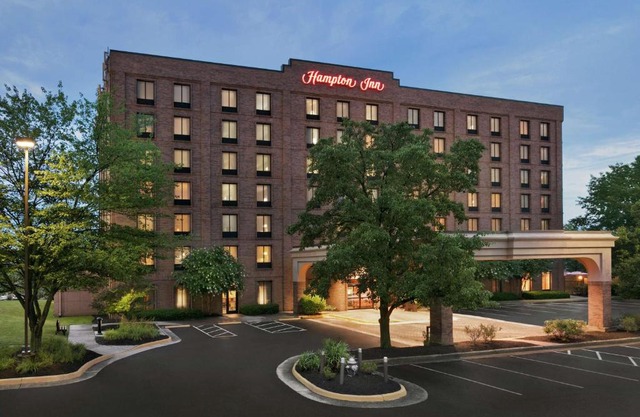 Hampton Inn Washington-Dulles International Airport South