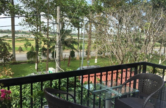 Hana Riverside Villa