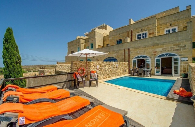 Hanini The Holiday Home
