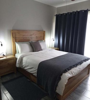 Hantam Suites