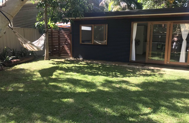 Hapi Too - Bundeena, where the bush meets the beach. Pet Friendly & New Fire pit