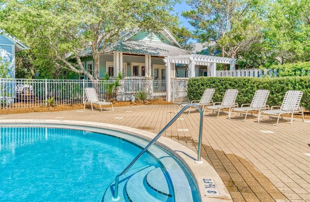 Happy Ours Too, 30A Cottage, Beach Access