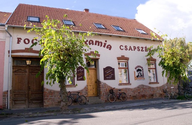 Haramia Csapszék és Fogadó