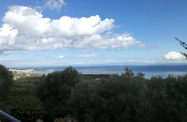 Harmony Villa, Relax and Enjoy the stunning sea view