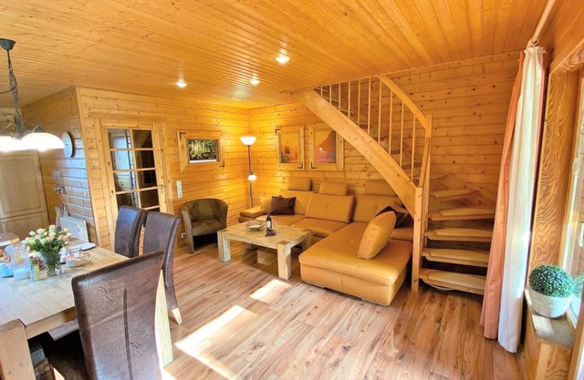 HAS-26 - Wooden holiday home on the edge of the forest with terrace (HT) - Naturerlebnisdorf