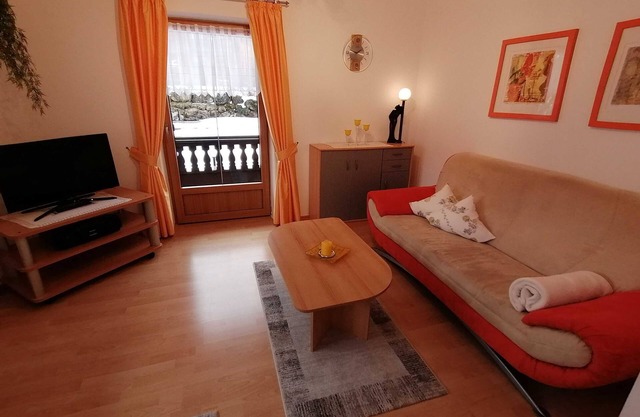 Haus Lohmann Ferienwohnungen - Holiday apartment yellow (online)