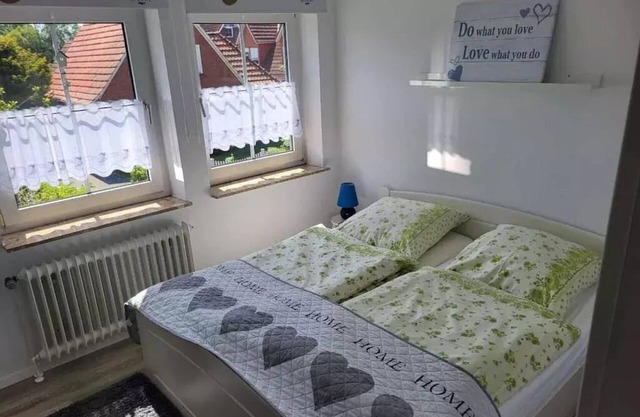 Haus Seelöwe für 3 Personen, Strandnah, Terrasse, Grill, Fahrräder, Wlan, top