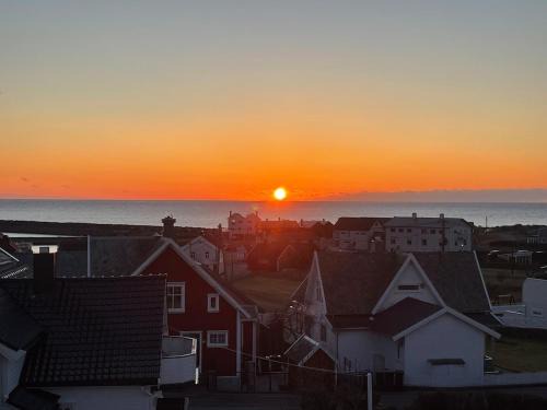 Havbris apartment with sea view in Borhaug, Farsund