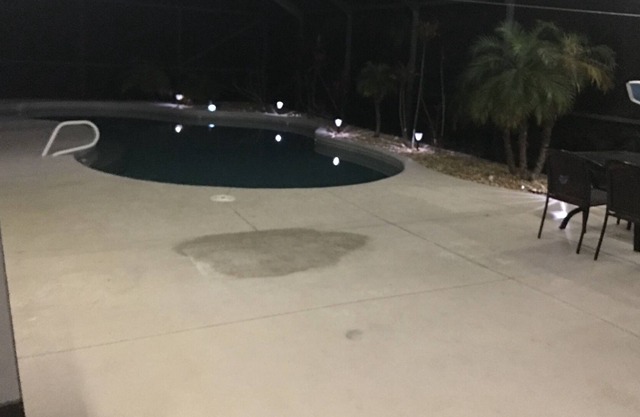 Have it all! Private, secluded, and close to shopping, restaurants, Hwy 1, etc