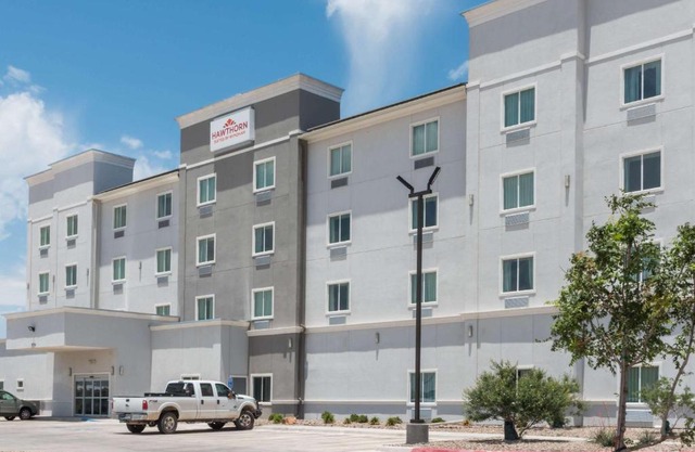 Hawthorn Extended Stay by Wyndham Midland