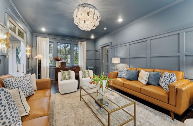 Heart of Ardsley : 4 BR, 3.5 BA in Savannah, Sleeps 8