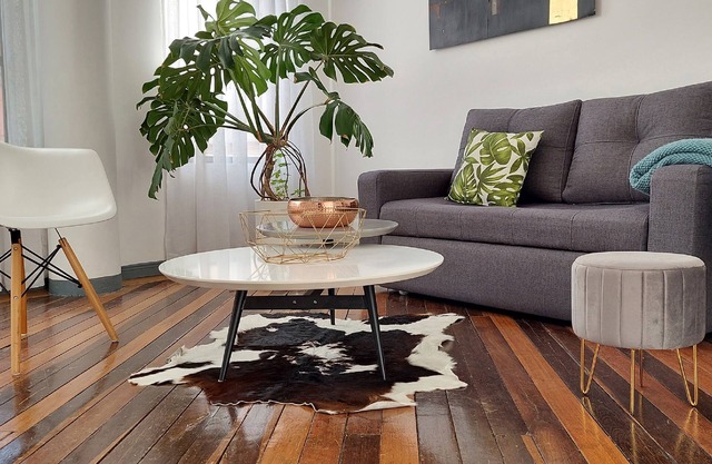 Heart of Bogotá: Design Flat w/View on the Plaza de Quevedo. Historic Retreat