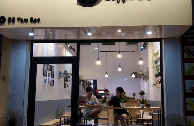 Heart of walking street, wonderful river view, awesome place to stay!