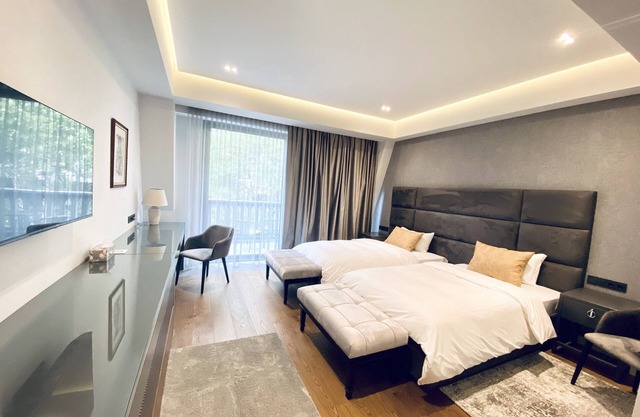 Heart of Yerevan - City Center Luxury Apartments (Twin room)