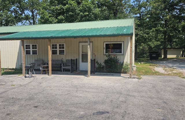 Heaven's Ridge LLC. house