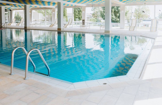 Heimatel Ferienwohnungen - Modern apartment with pool and sauna