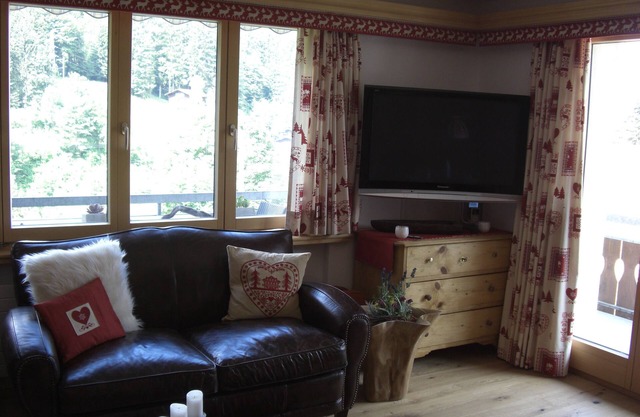 Heimelige Ferienwohnung mit Balkon Nähe Bahnhof/skilift in Klosters zu Vermieten