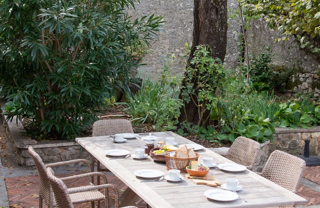 Heritage mountain top Villa near Rome w/Private Pool and panoramic views