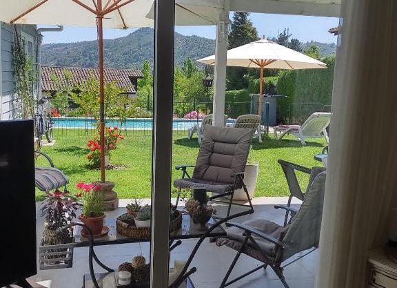 Hermosa Casa en Lago Rapel