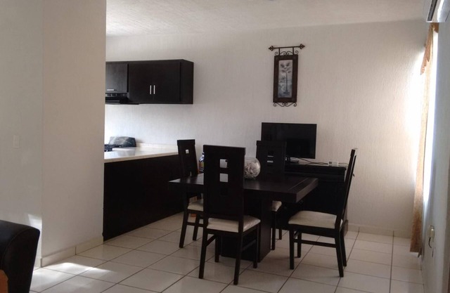 Hermosa y amplia casa en colima col. Mx