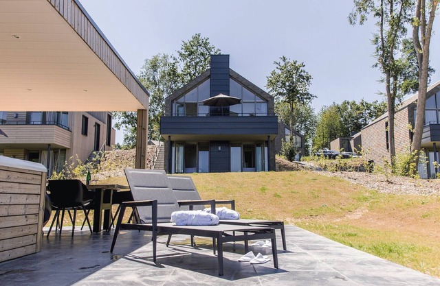 Hertogenvilla wellness waterfront - 3 bedrooms/3 bathrooms