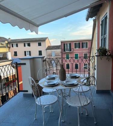 HH Moneglia la Piazzetta L' Attico
