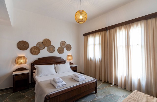 Hibiscus - Mirsini Apartments in Sifnos