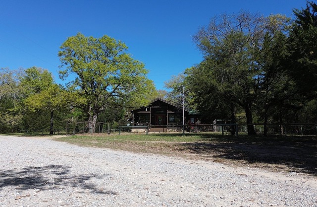 Hickory House on Lake Tawakoni