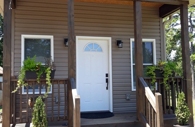 Hickory Tiny House, short and long term rentals