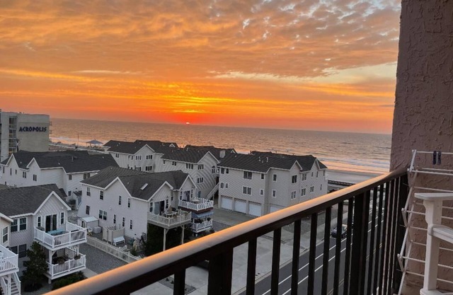 Hidden Gem! Breathtaking Ocean/Inlet view with heated pool & Wi-Fi