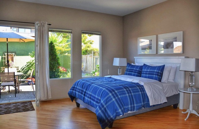 Hidden Oasis Close To Ocean And Beaches