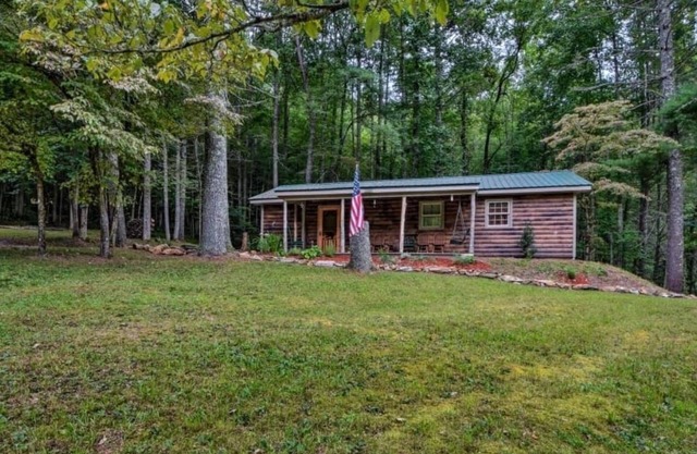 Hidden Secluded Cabin in Blue Ridge Mountains in a very Private Setting