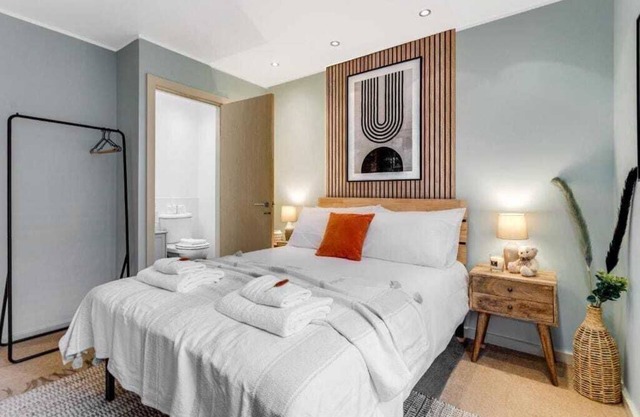 Hideaway Towers Flat with Cathedral Views