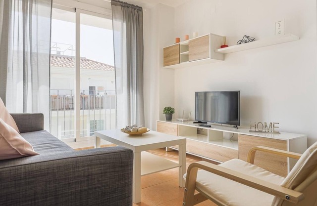 High quality apartment 3 bedrooms, 2 bathrooms pool La Algaba