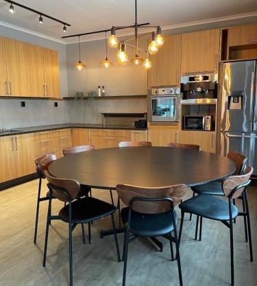 High standard apartment, 15 min to Romme Alpin