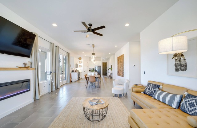 Hiker's Retreat w/Furnished Patio in Rimrock!