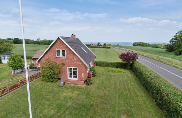 "Hildulf" - 1km from the sea by Interhome