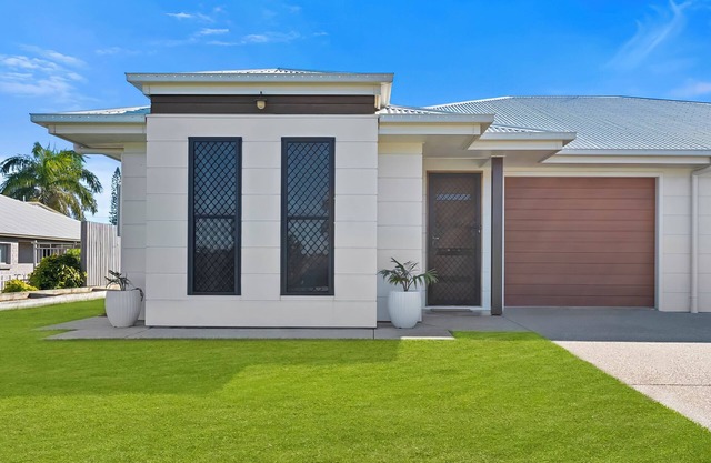 Hill Street Hideaway - Pet Friendly