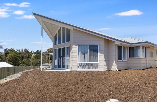 Hill View Cottages - Sail A