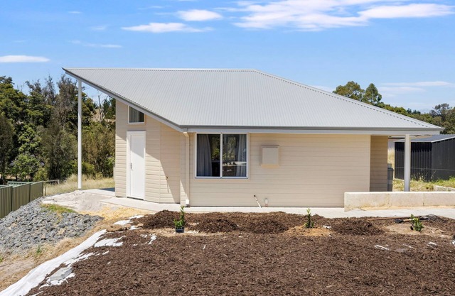 Hill View Cottages - Sail B