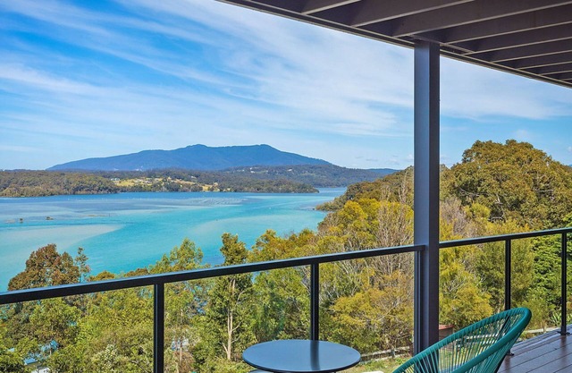 Hillcrest Views of Wagonga