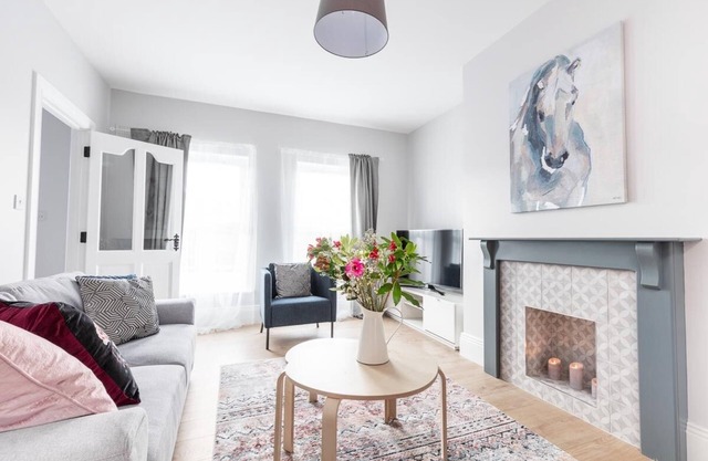 Hillside House 3 bedroom house VRBO