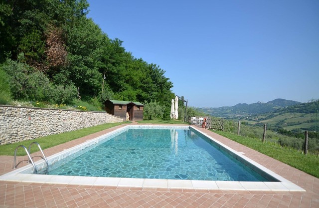Hillside Stay in Montecolombo