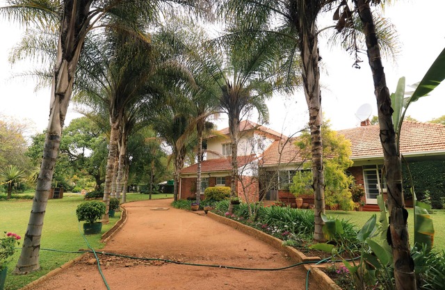 Hillside Manor